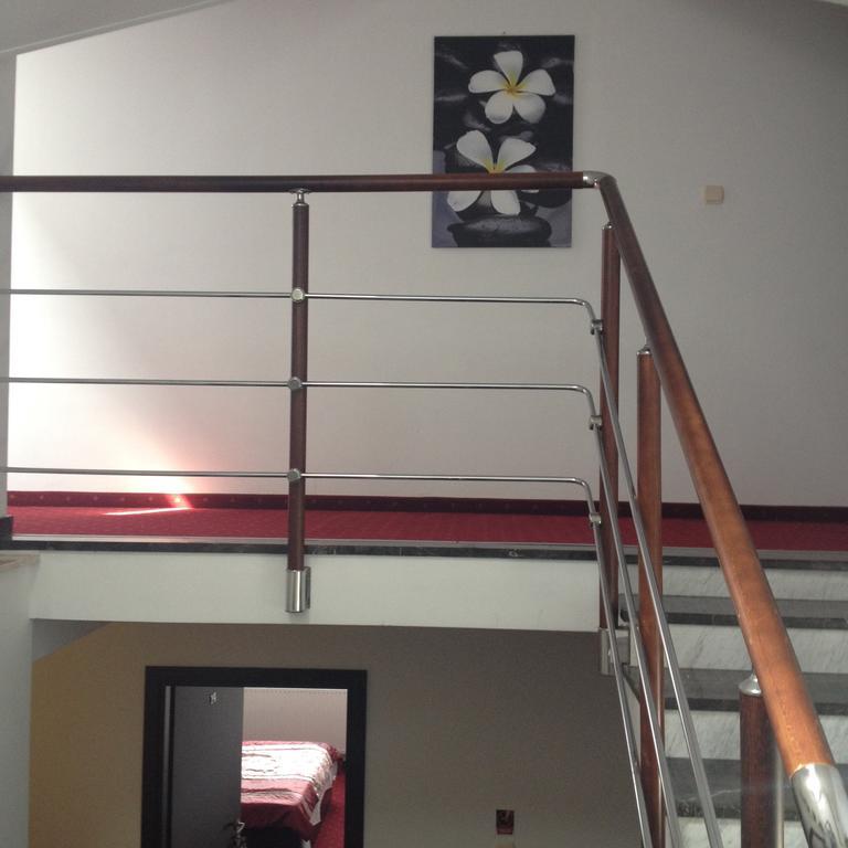 Rezydencja Lux Rewa Luaran gambar
